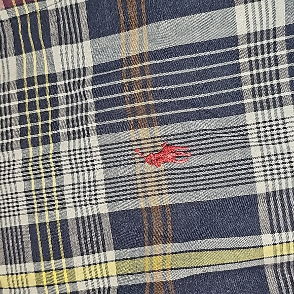 Ralph Lauren mens classic fit button down short sleeve shirt size medium. Multi - Picture 3 of 4